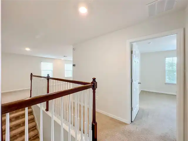 Listing Photo 22