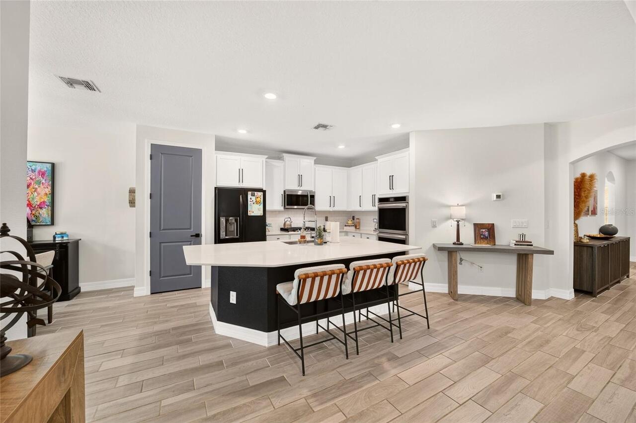 Listing Photo 18