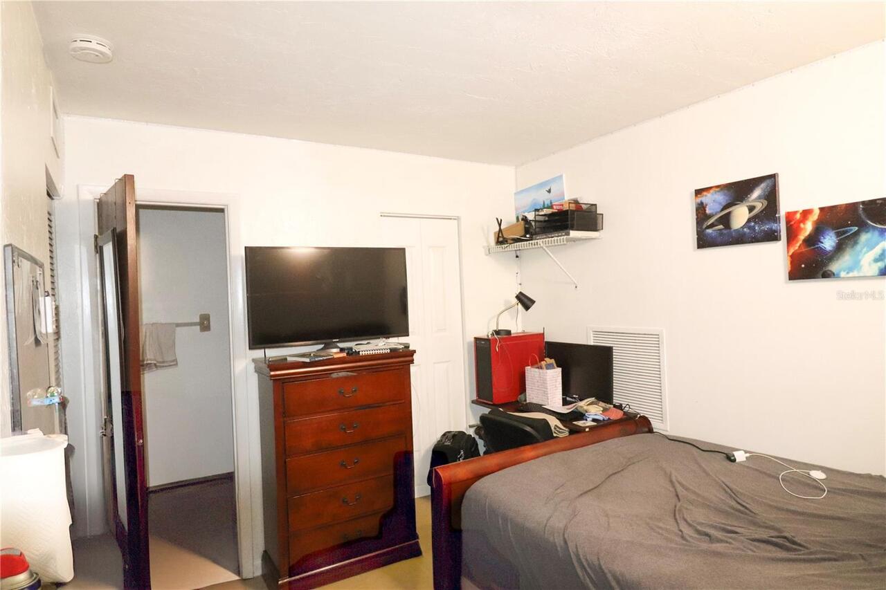 Listing Photo 14