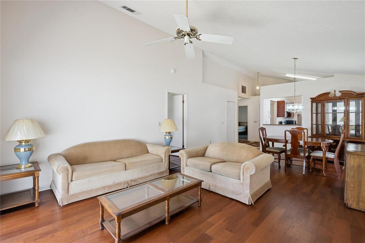Listing Photo 7