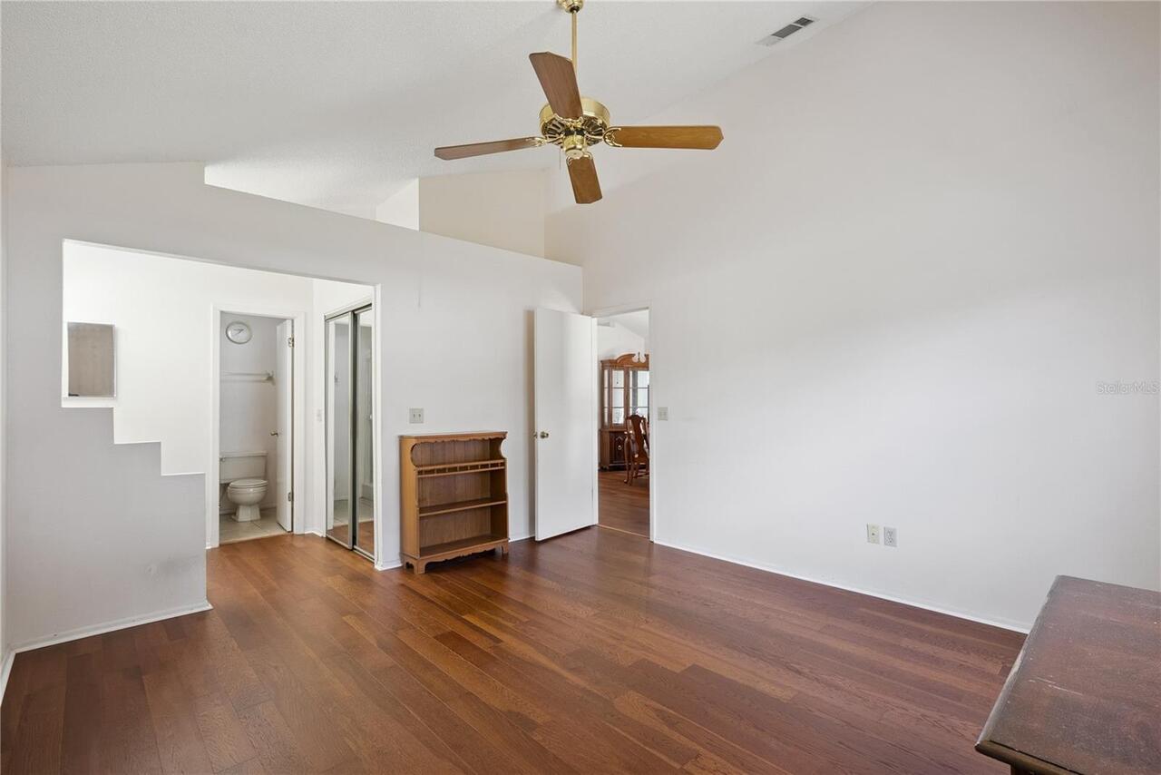 Listing Photo 13