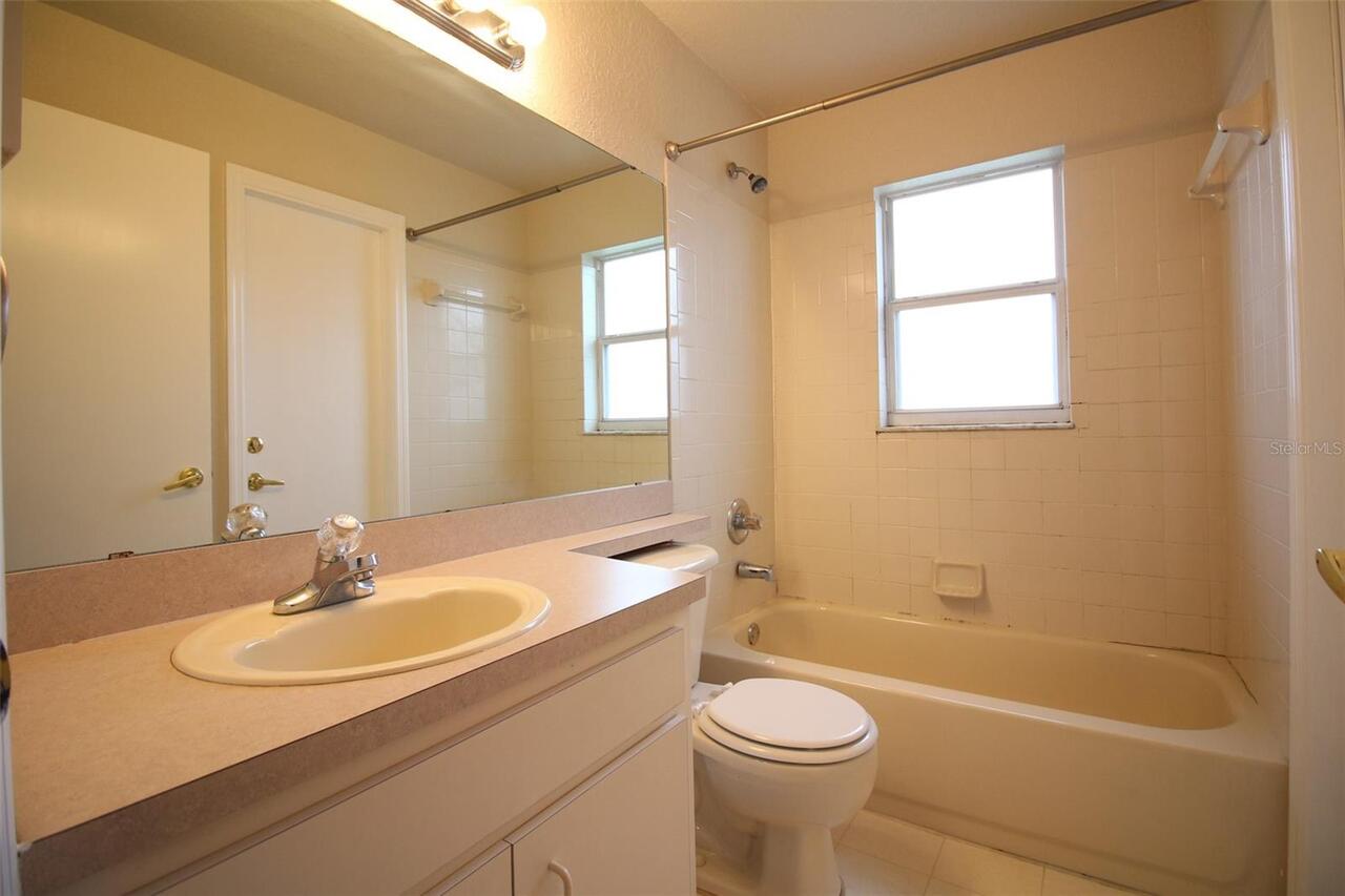 Listing Photo 16
