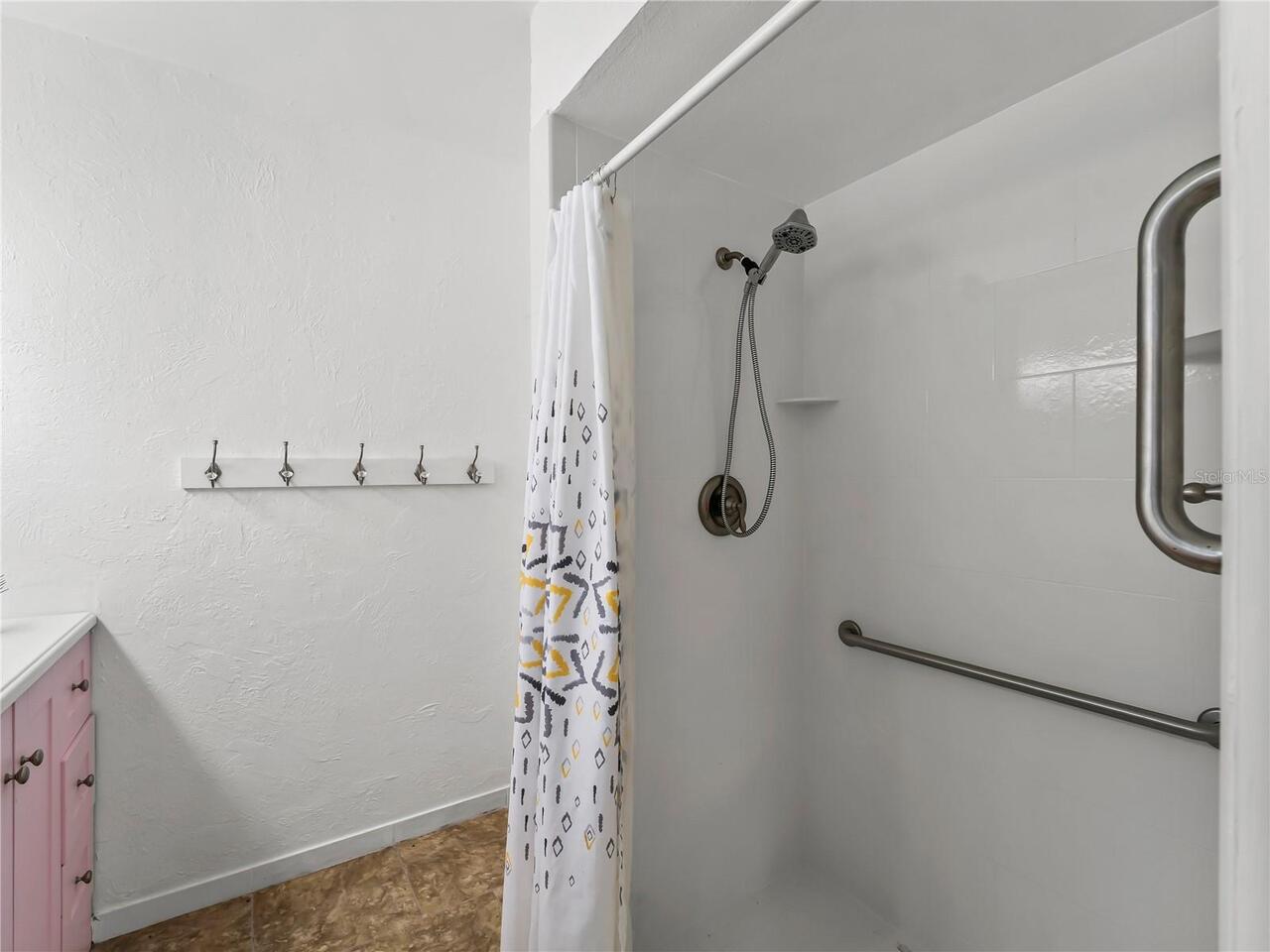 Listing Photo 28