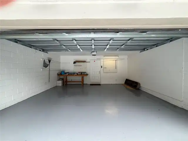 Listing Photo 37