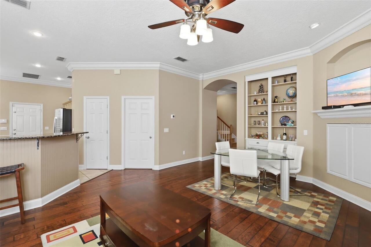 Listing Photo 14