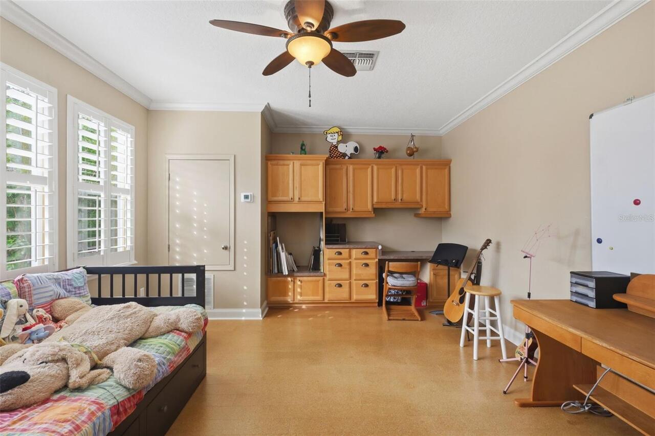 Listing Photo 25