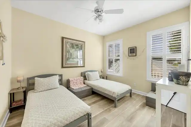 Listing Photo 25