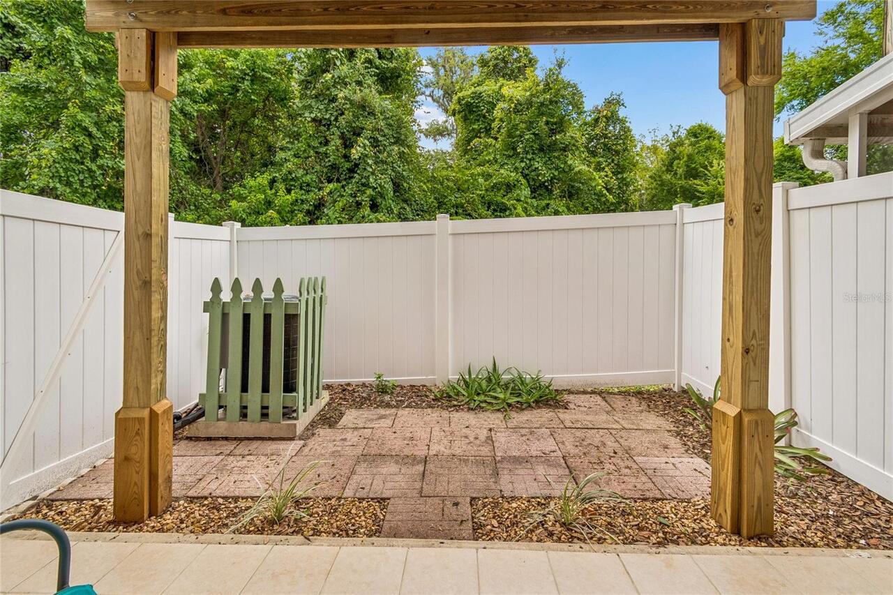 Listing Photo 28