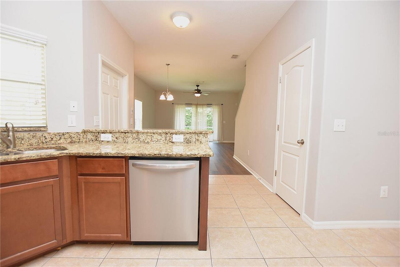 Listing Photo 7