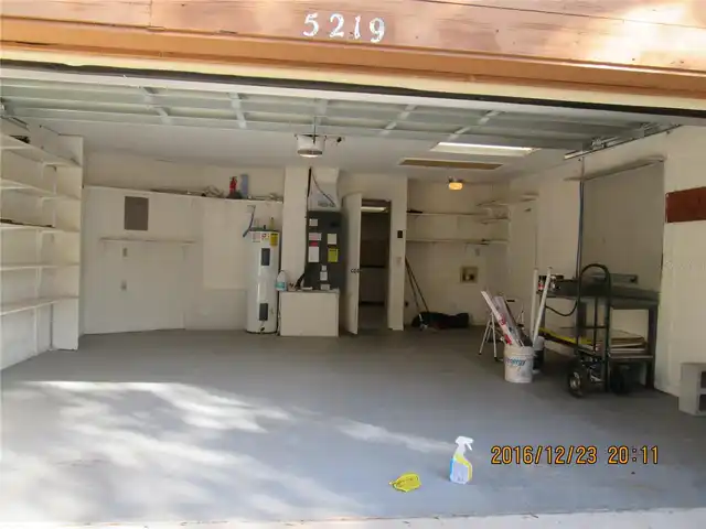 Listing Photo 8