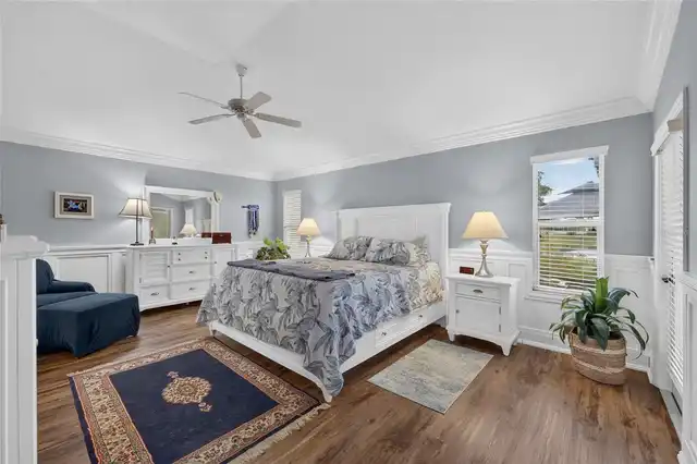 Listing Photo 32