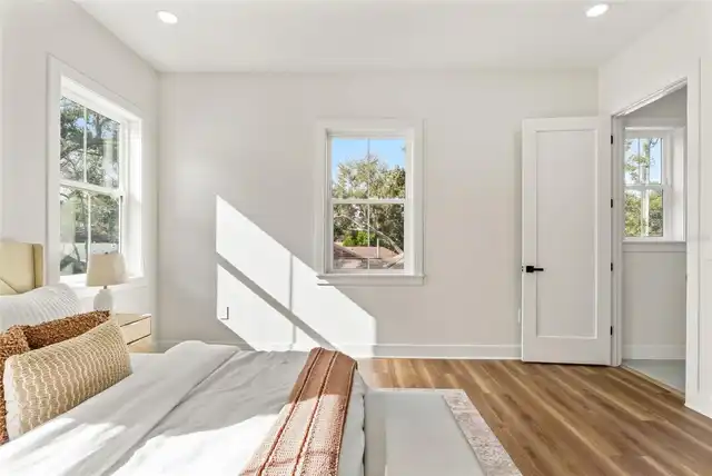 Listing Photo 19
