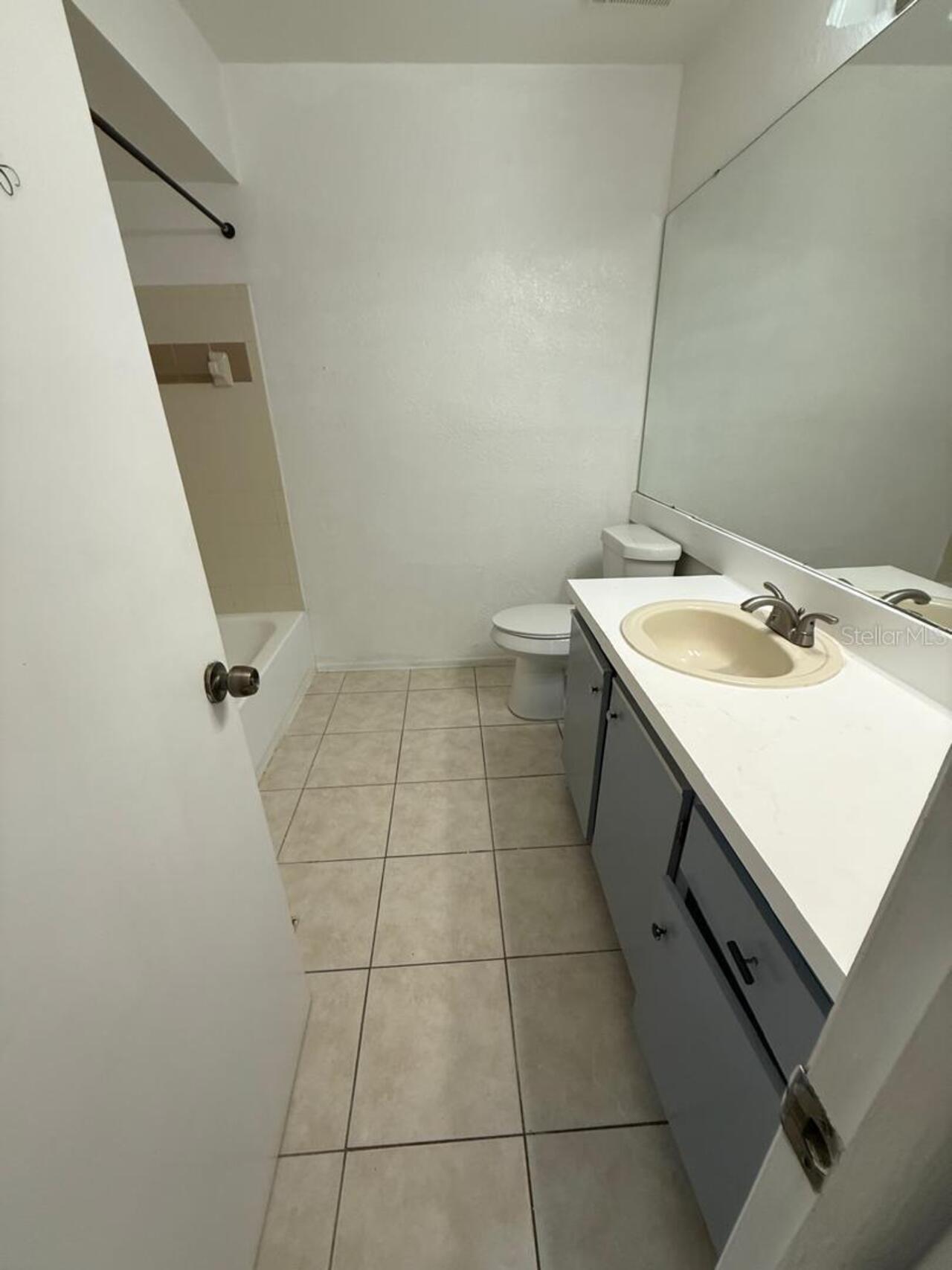 Listing Photo 10