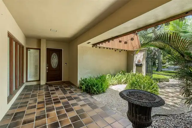 Listing Photo 16