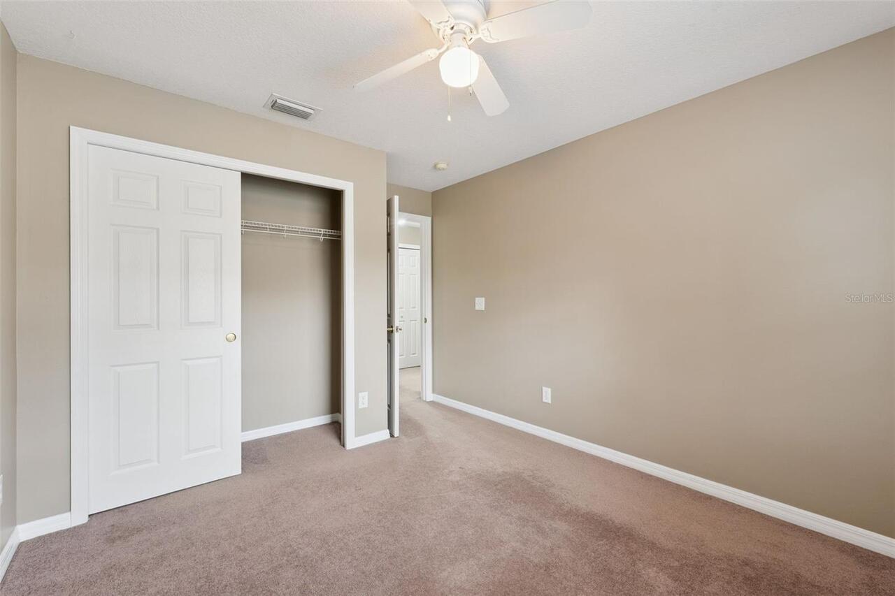 Listing Photo 9