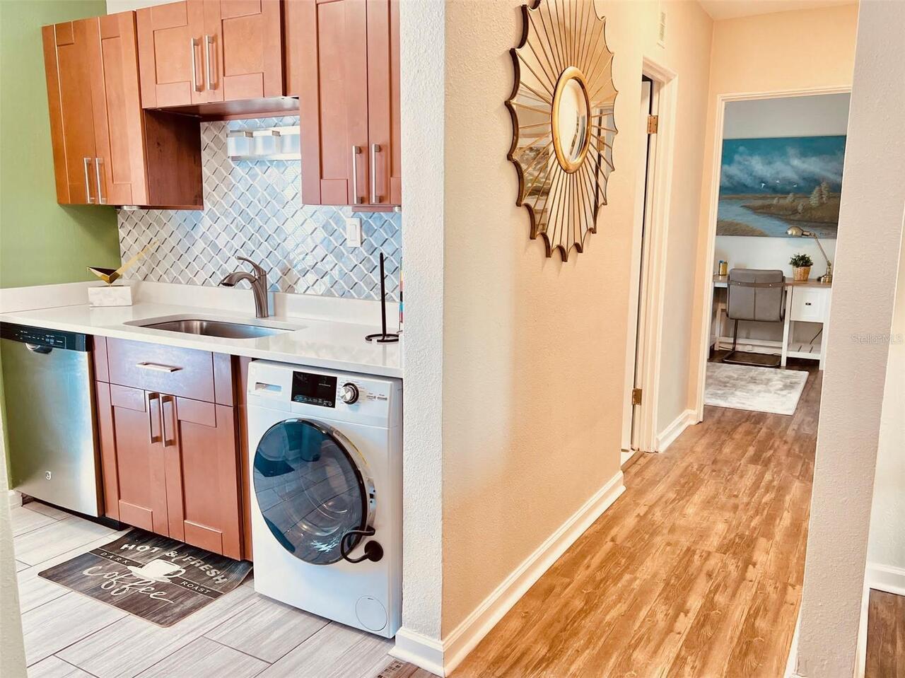 Listing Photo 14