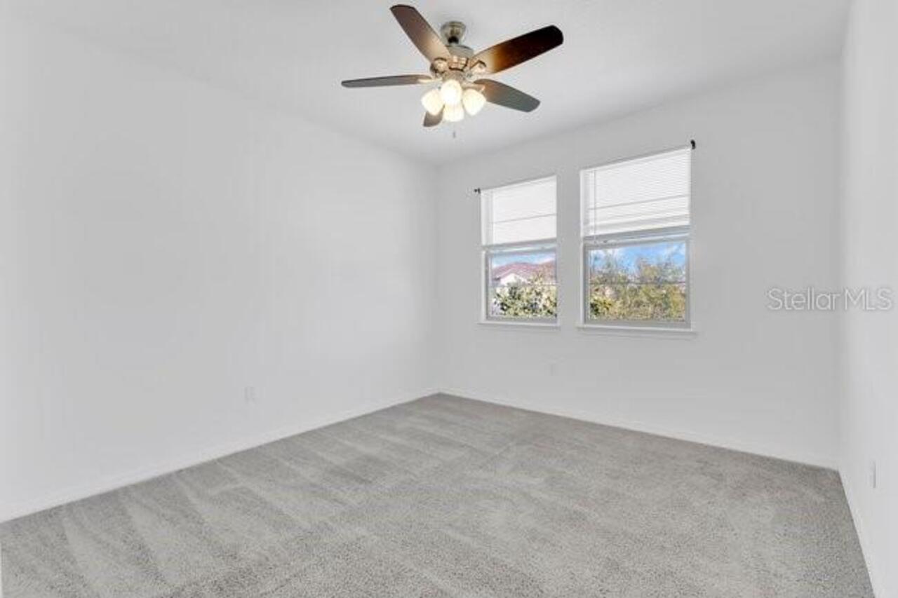 Listing Photo 19