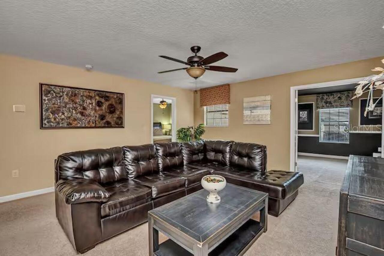 Listing Photo 14