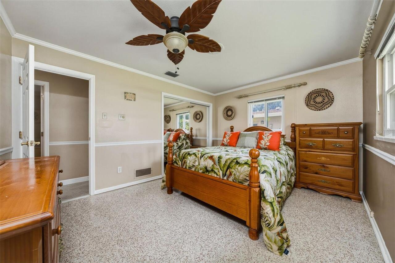 Listing Photo 33