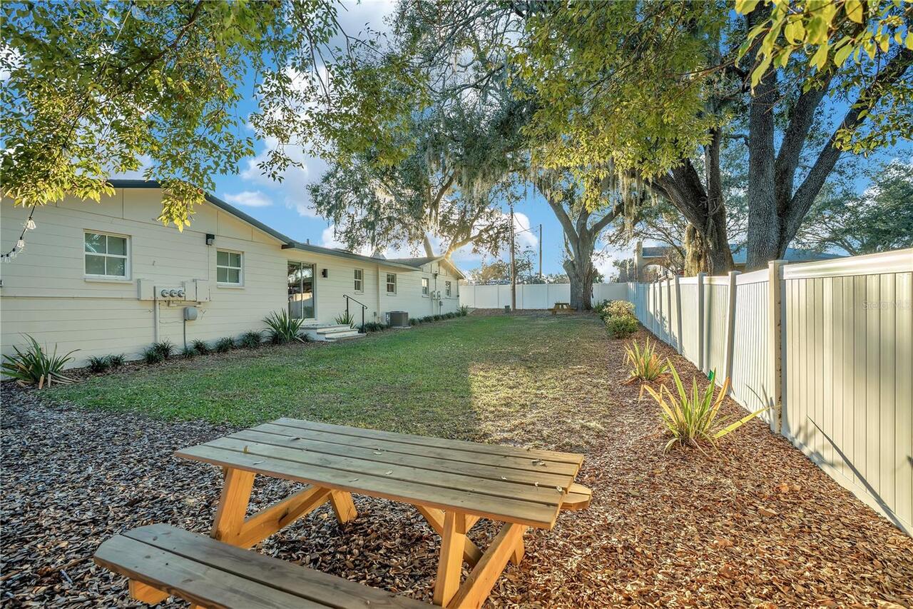 Listing Photo 15