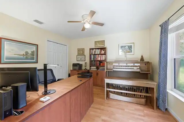 Listing Photo 29