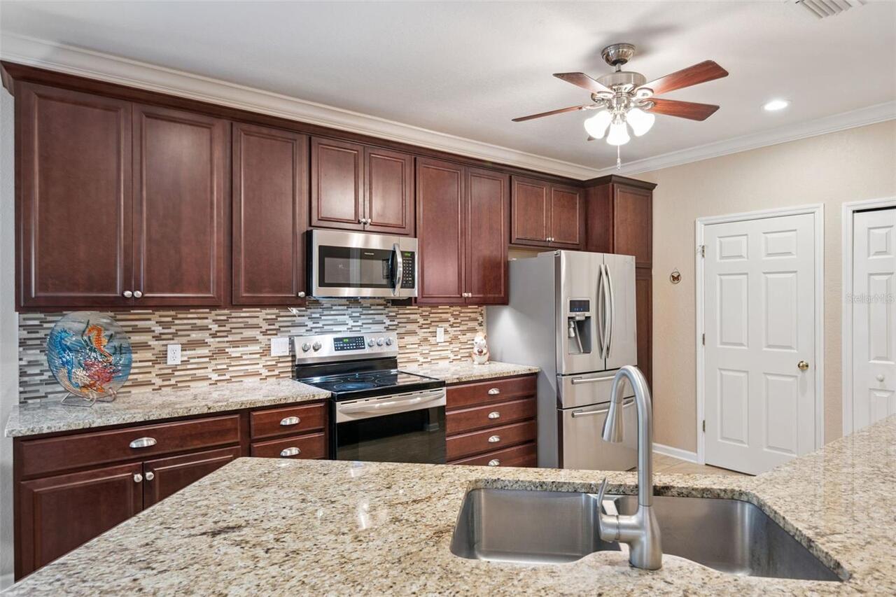 Listing Photo 19