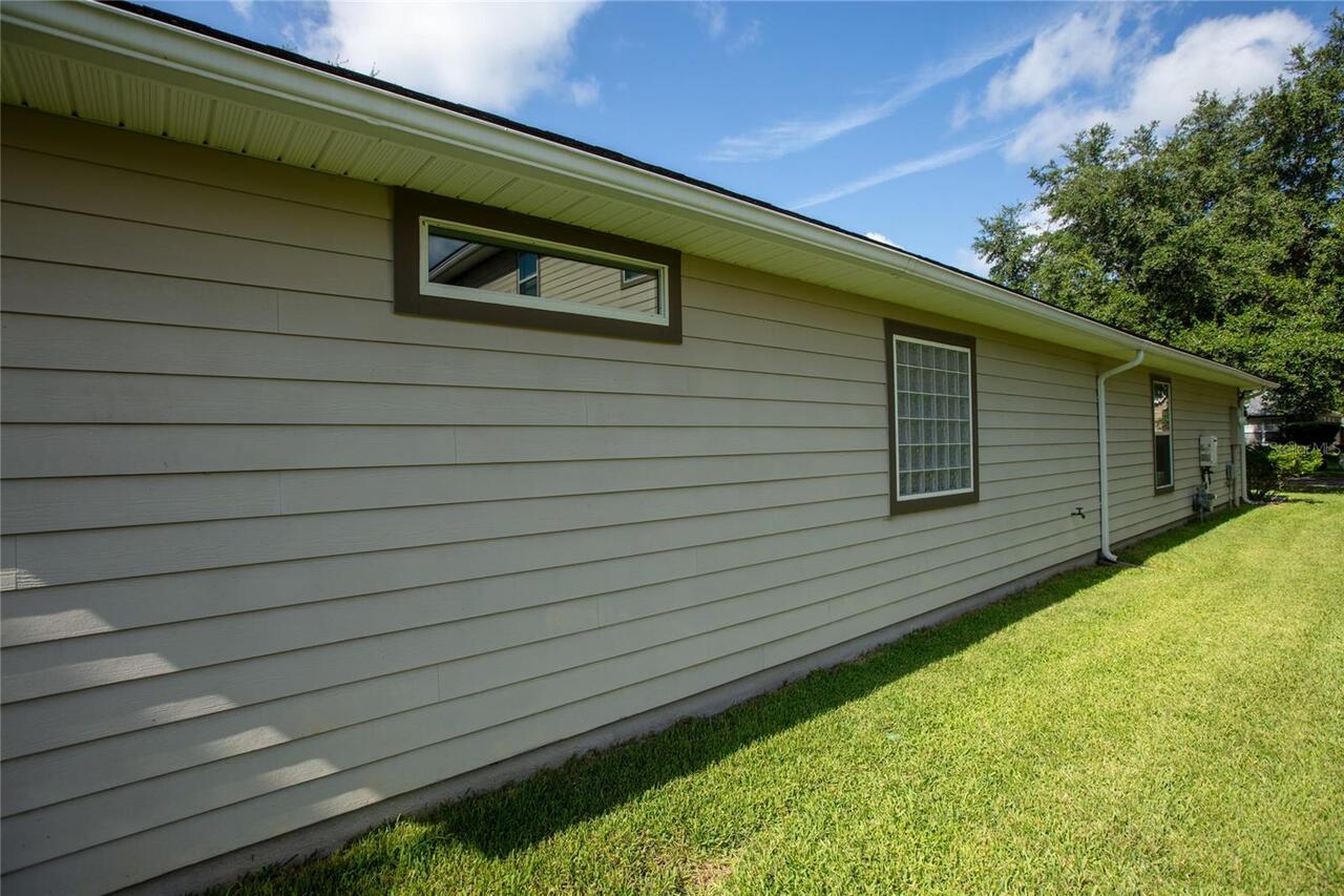 Listing Photo 14