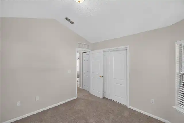 Listing Photo 36