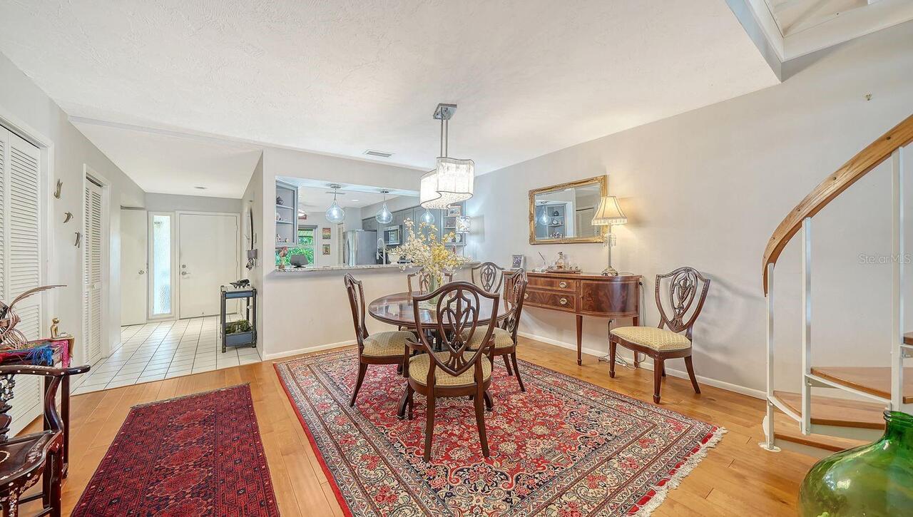 Listing Photo 15