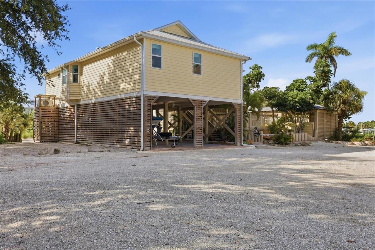 Listing Photo 37