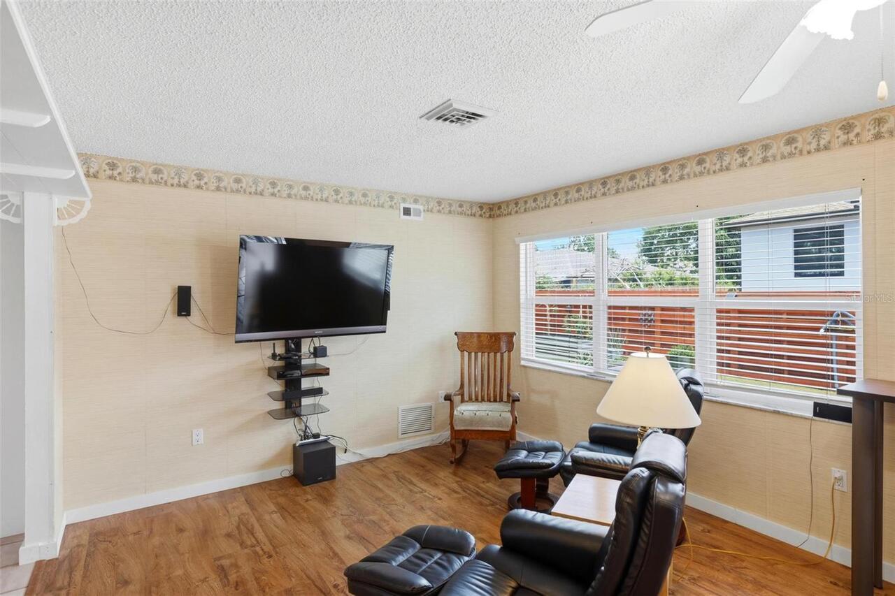 Listing Photo 22