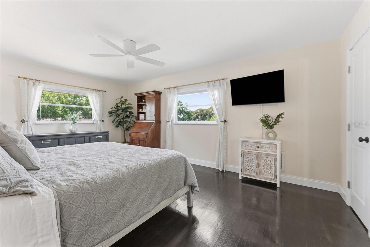 Listing Photo 14