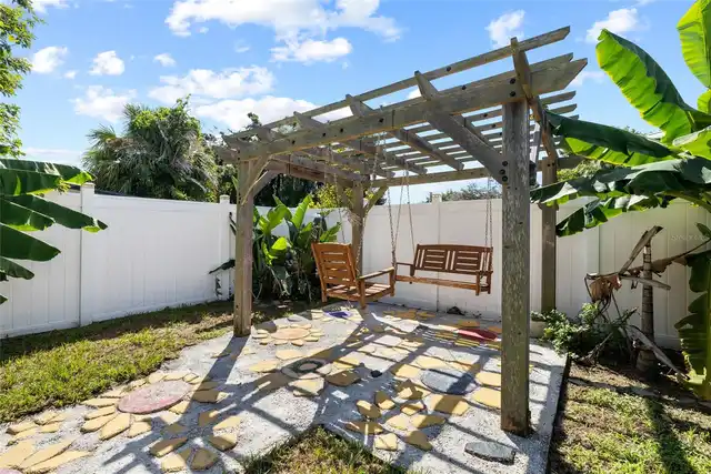 Listing Photo 31