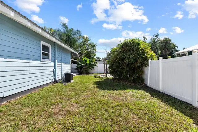 Listing Photo 32