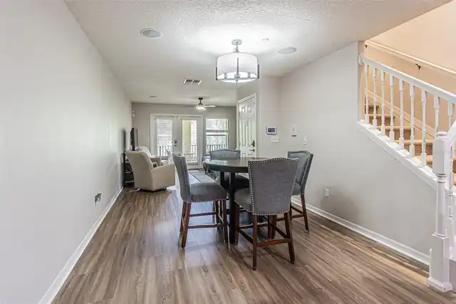 Listing Photo 7