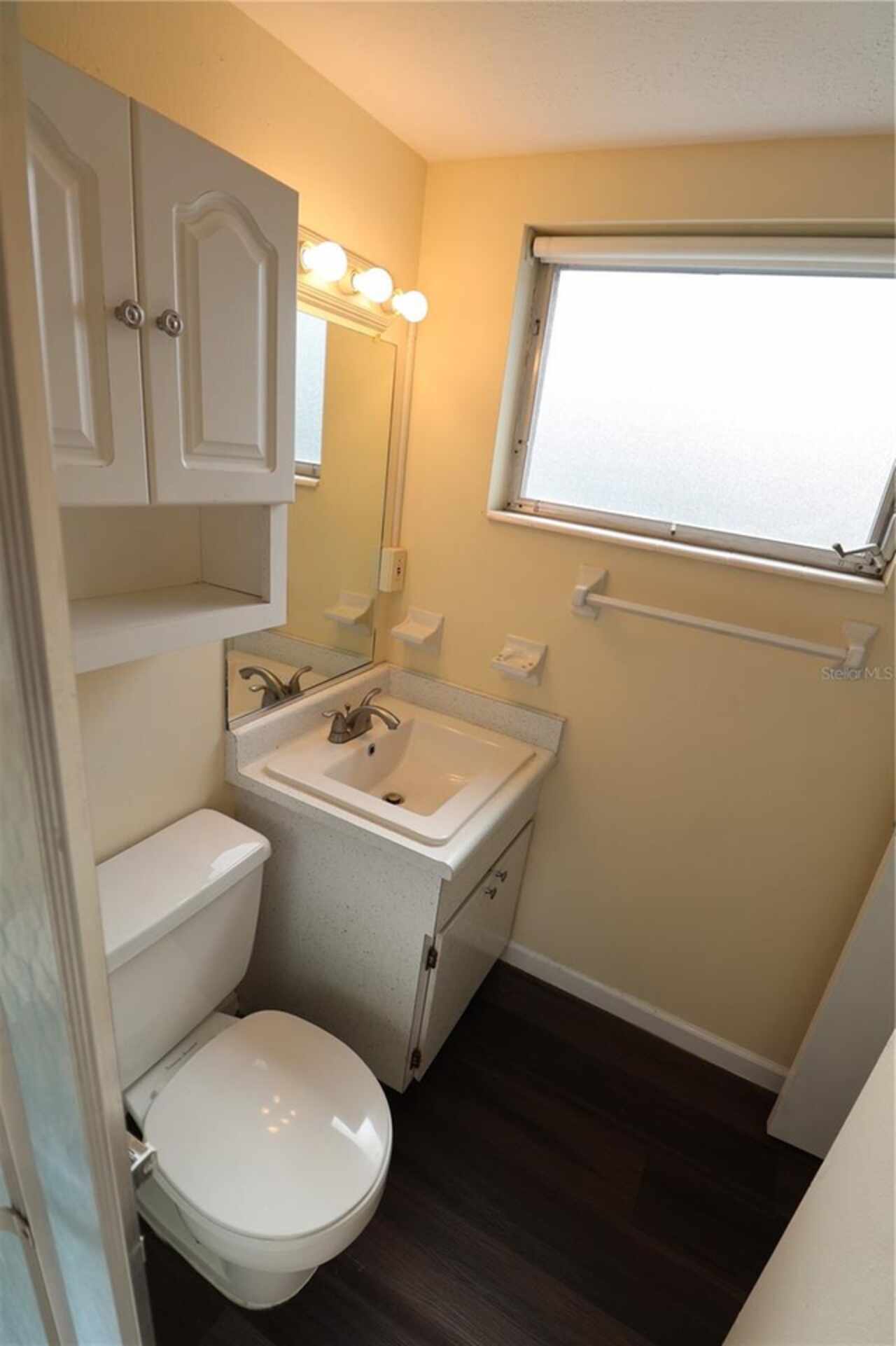 Listing Photo 9
