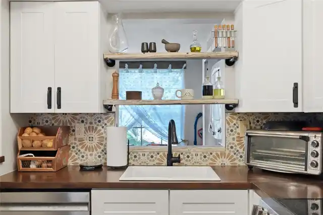 Listing Photo 18
