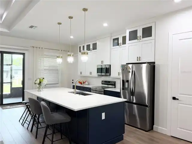 Listing Photo 16