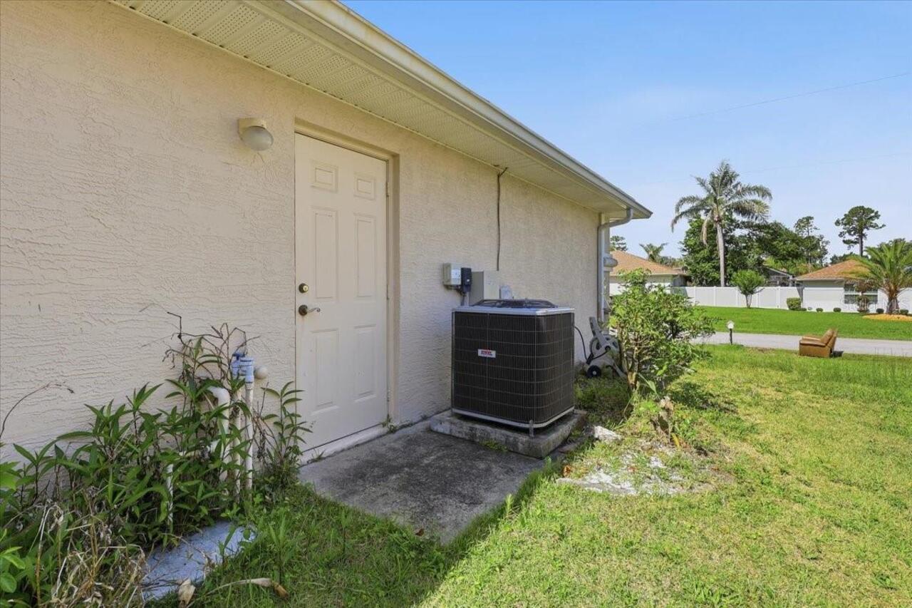 Listing Photo 9