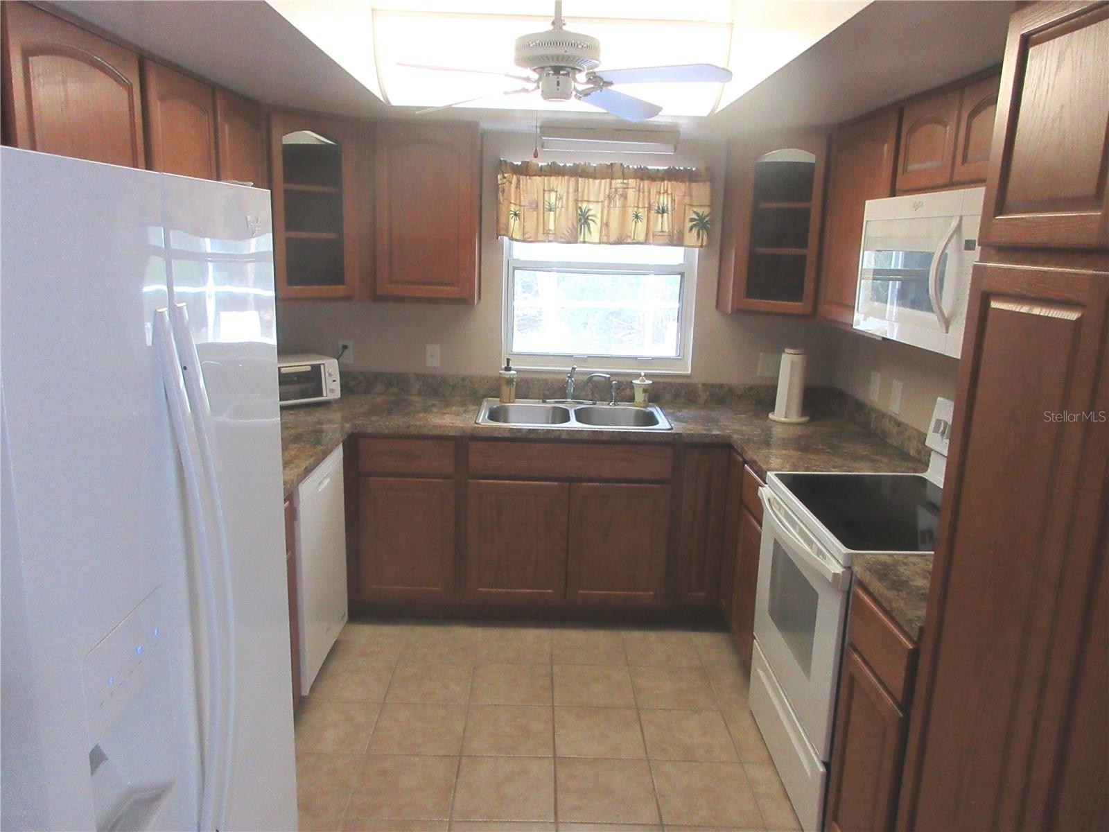 Listing Photo 5