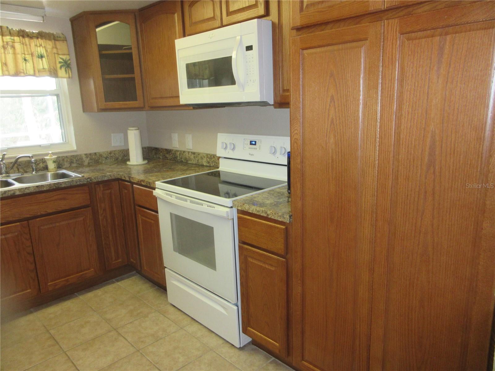 Listing Photo 7
