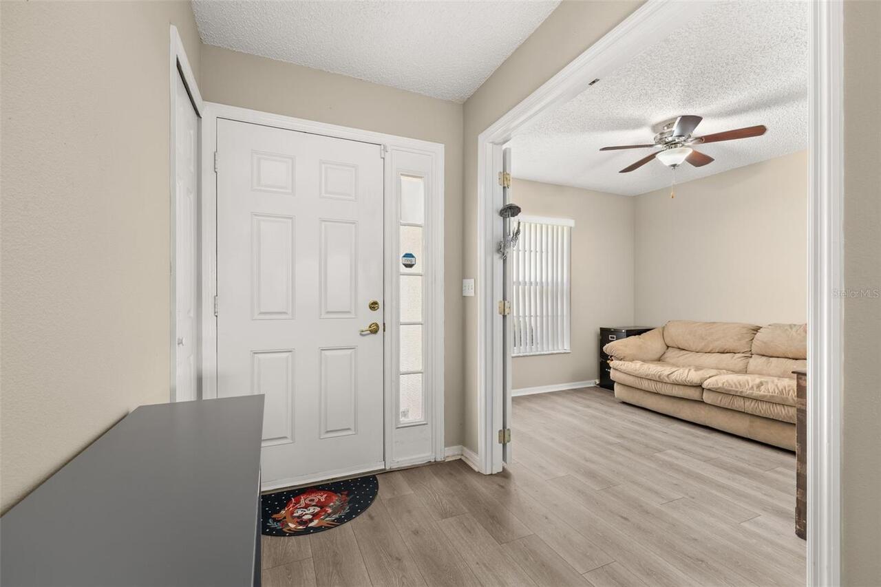 Listing Photo 8