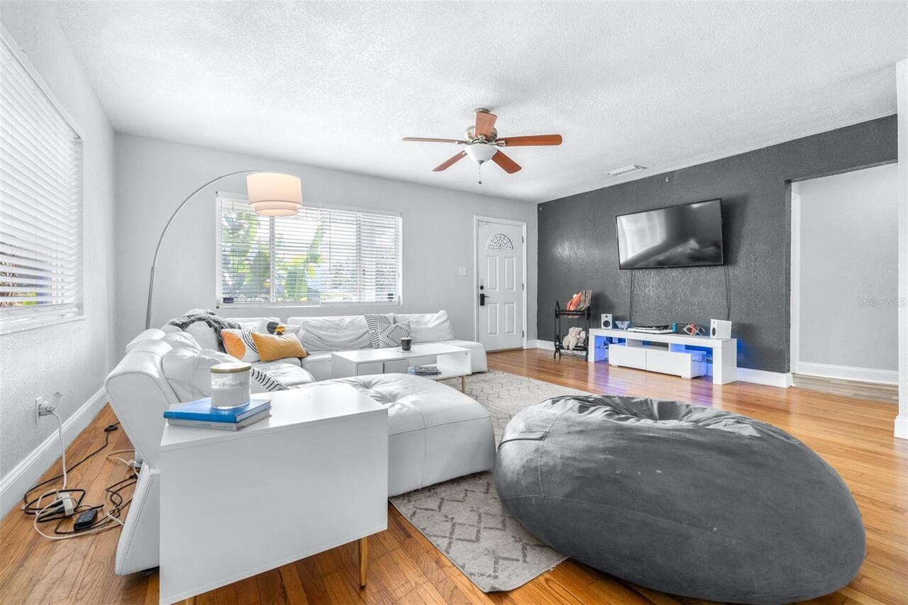 Listing Photo 18