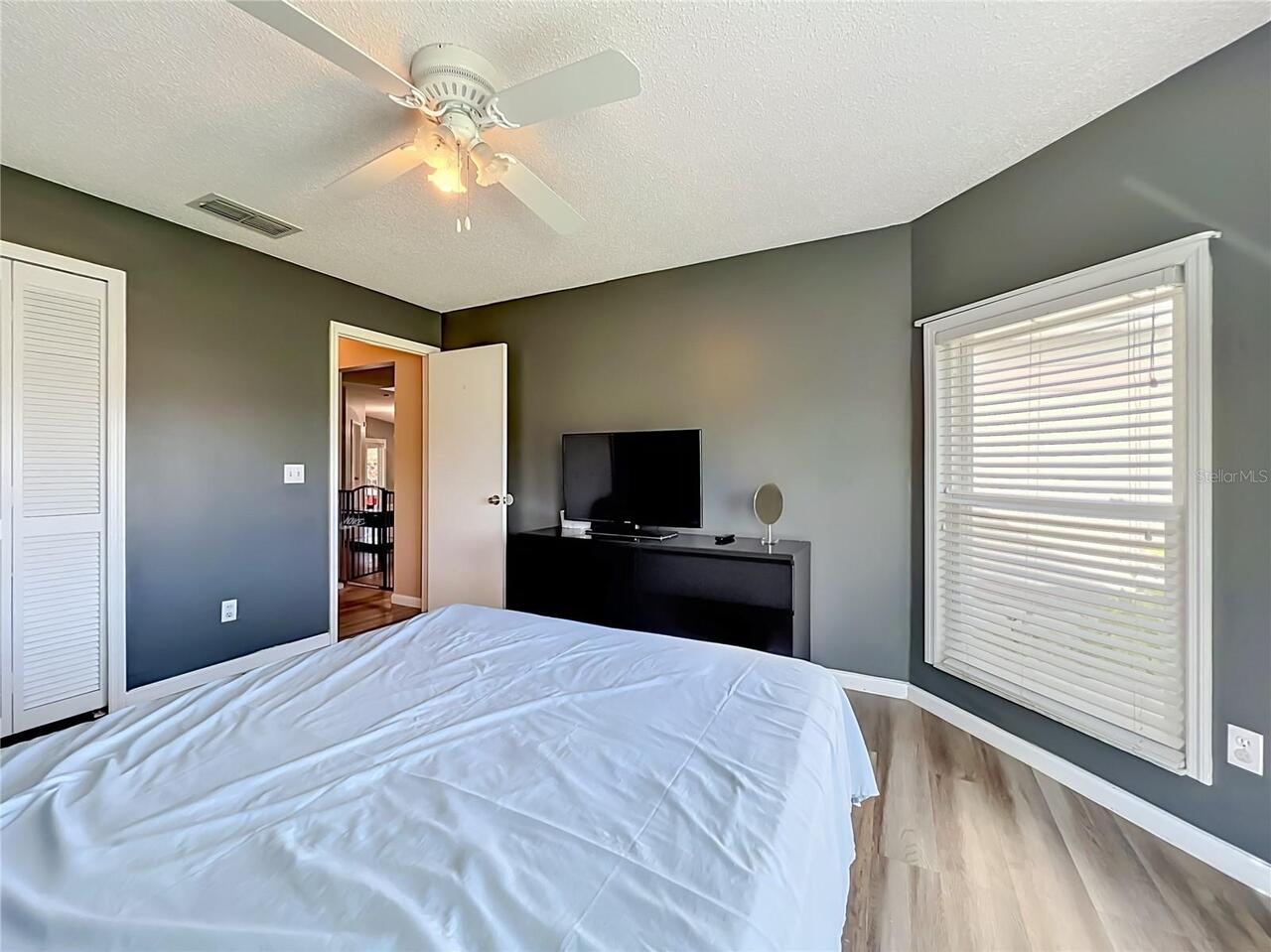 Listing Photo 33