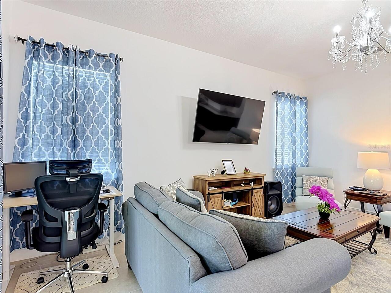 Listing Photo 17