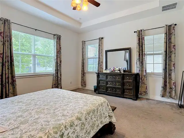 Listing Photo 28
