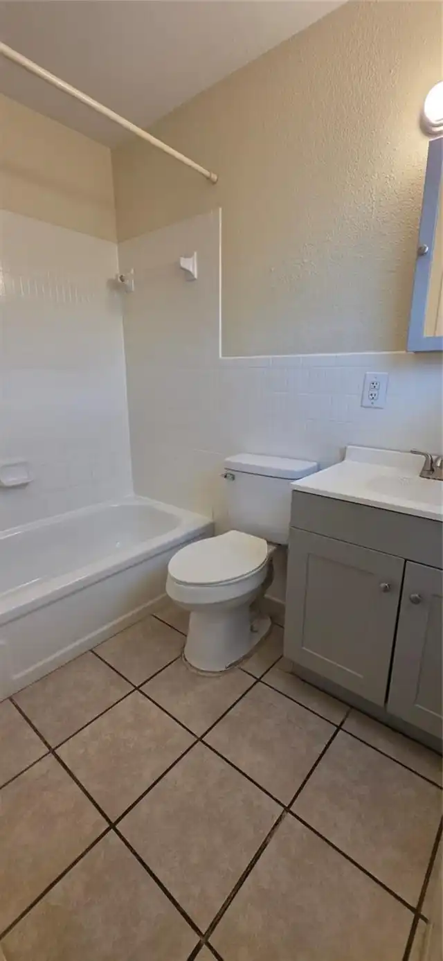 Listing Photo 7