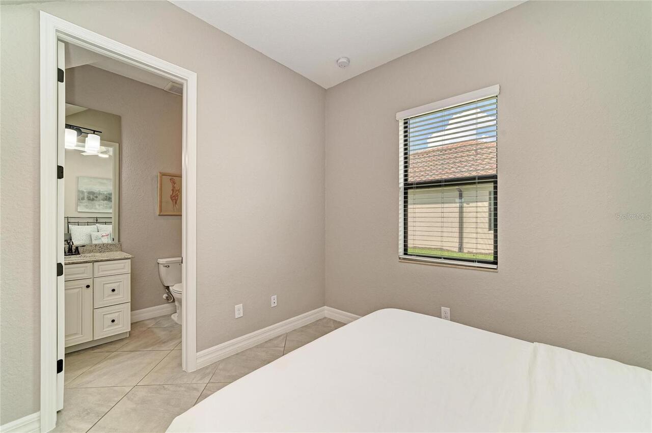 Listing Photo 41