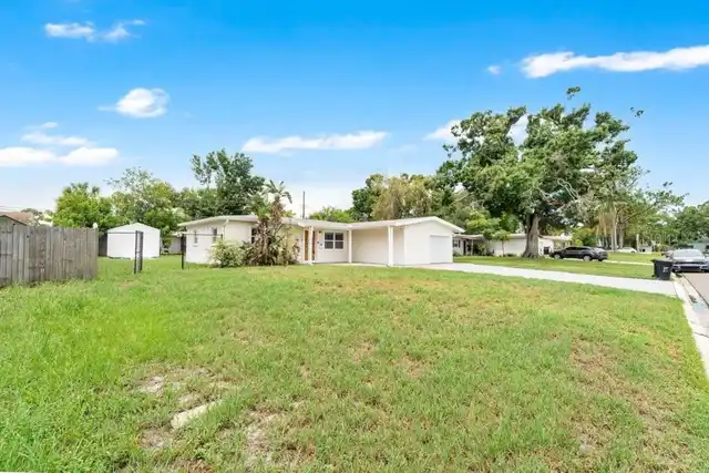 Listing Photo 25