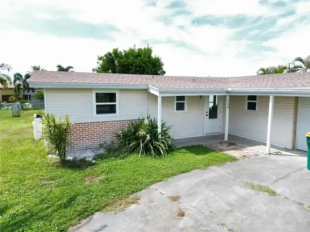 Listing Photo 6